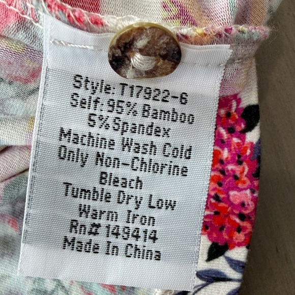 Johnny Was Knit Johnny collar pullover Top - Picture 6 of 7